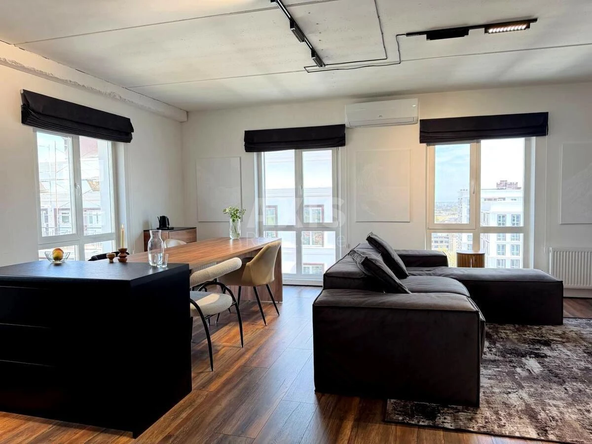 3k apartment vul. Myhajla Maksymovycha 28Е677205