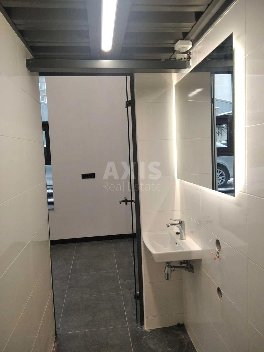 Office vul. Sverstjuka Jevgena 11В, 100m2651266