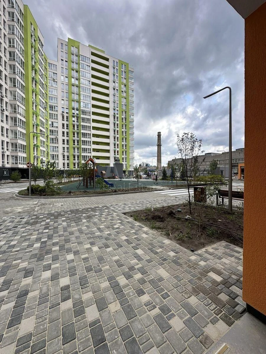 Объект торговли ул. Олеся Бердника 1, 66м265162