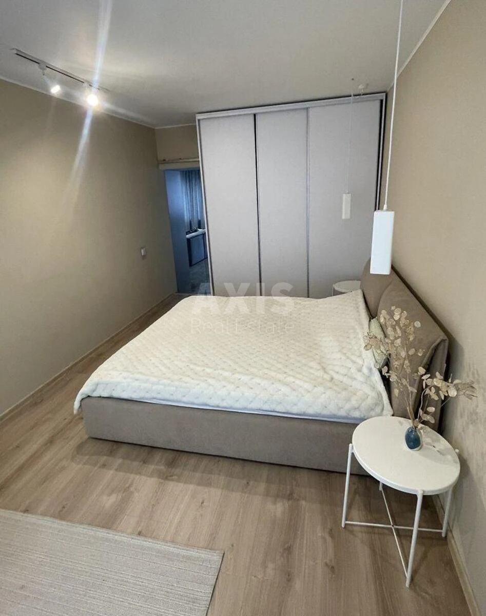 2k apartment vul. Stecenka 75К695613