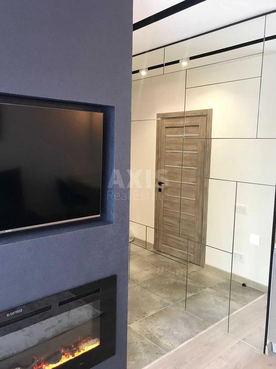 1k apartment vul. Tyraspol's'ka 437110012