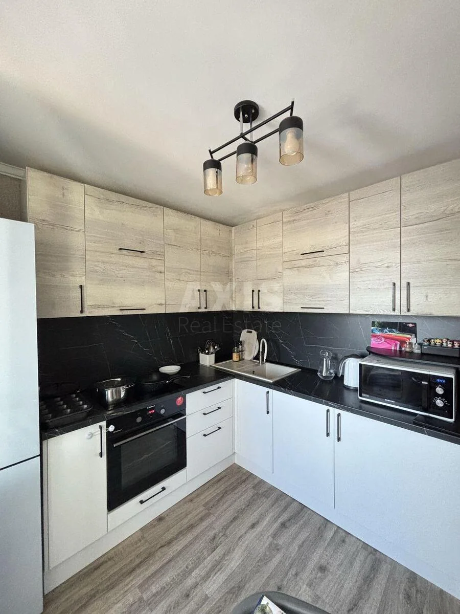 2k apartment vul. Vakhtanha Kikabidze 15А