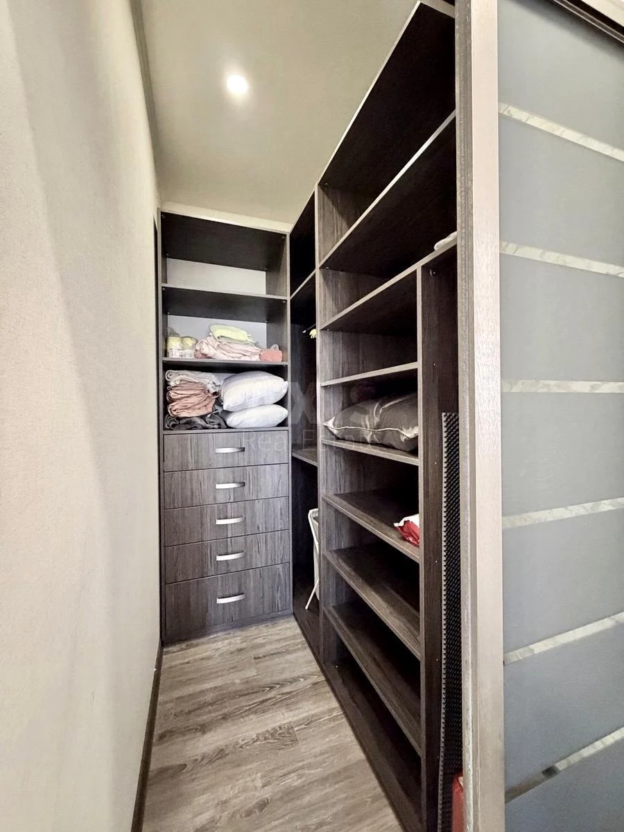 3k apartment vul. Oleksy Tykhoho 40/16666405