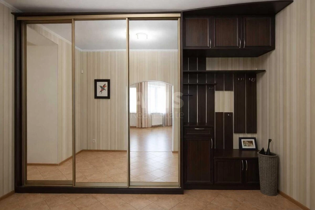 3k apartment pr-t Volodimira Іvasyuka 6702284