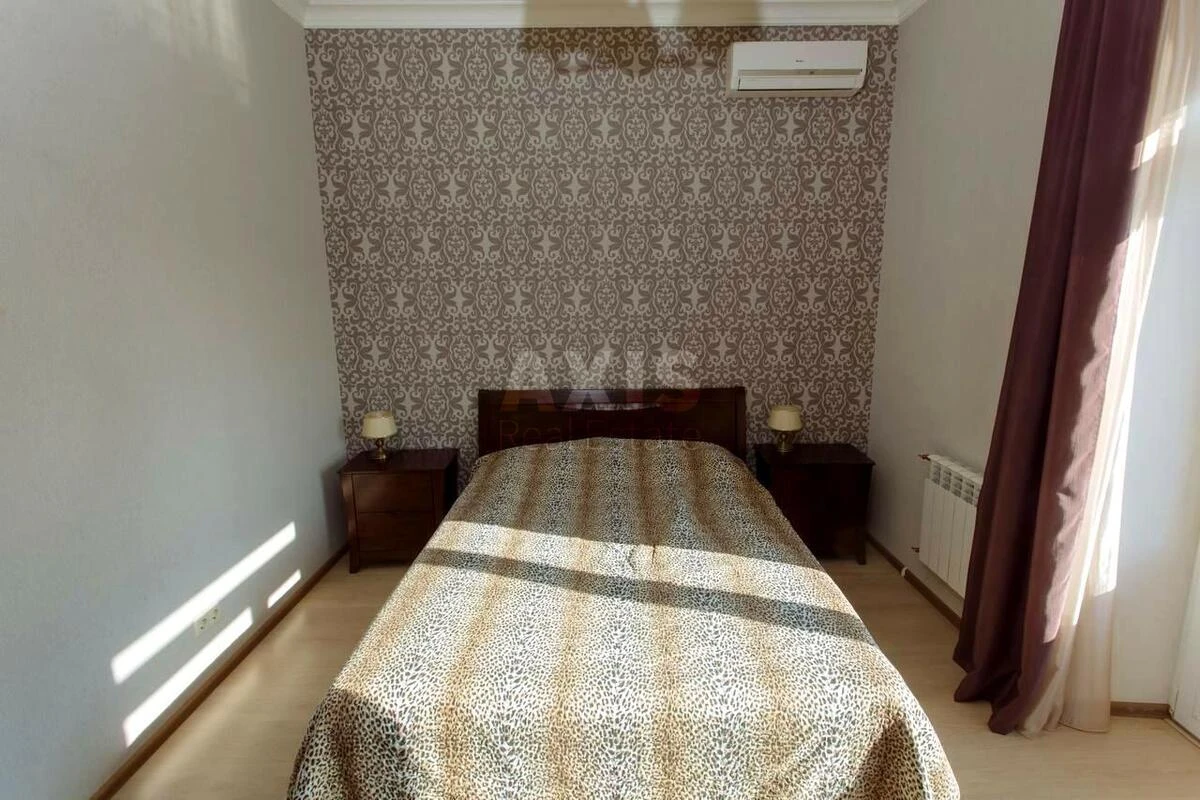 2к квартира ул. Крещатик 23668283