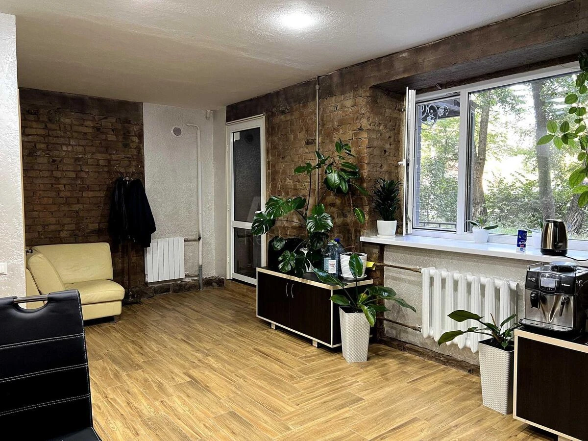 Office vul. Derevljans'ka 21, 45m2631363