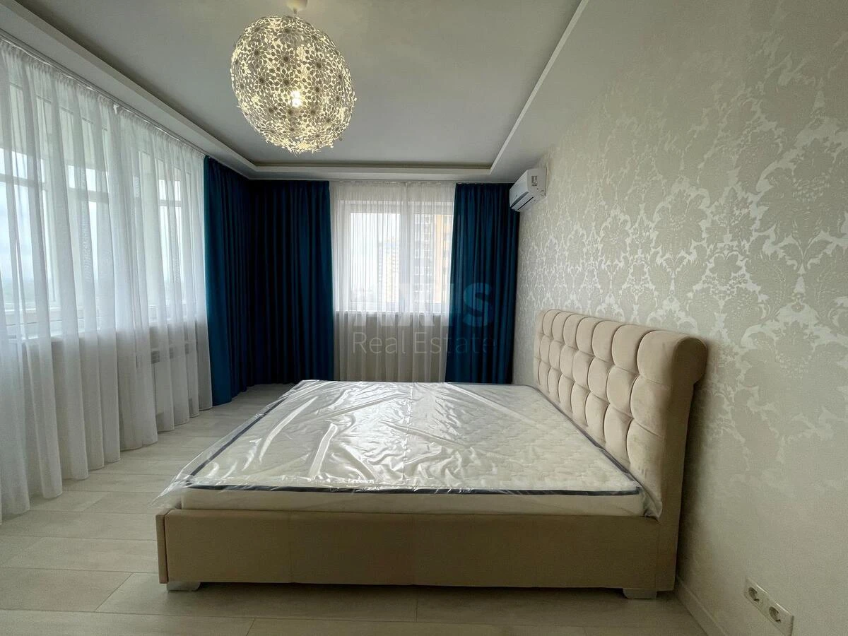 3k apartment vul. Kondratjuka Jurija 3654580