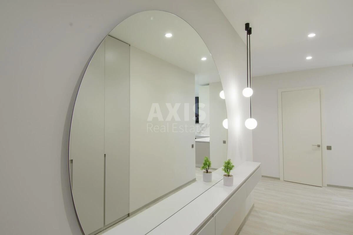 4k apartment vul. Antonovycha 118/196332817