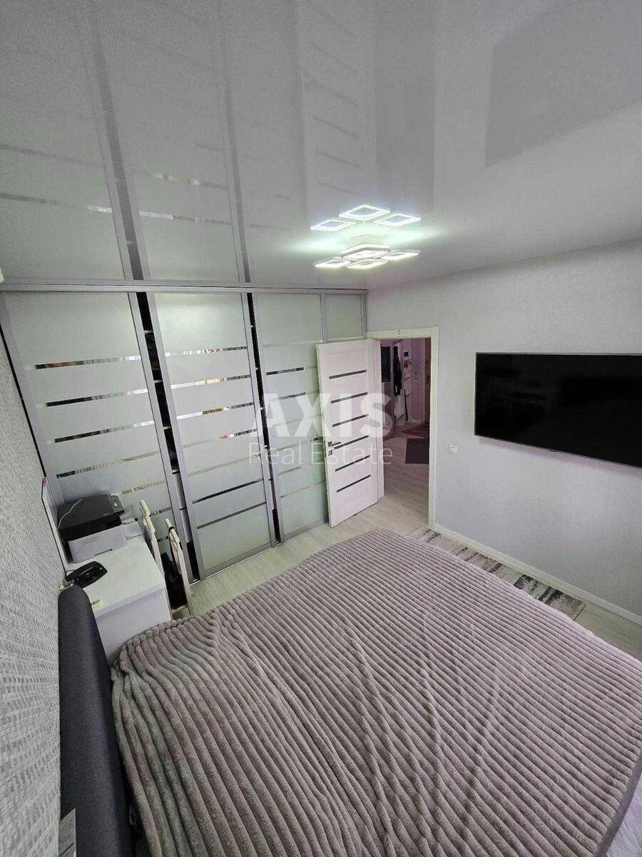 3к квартира ул. Заболотного Академика 116585016