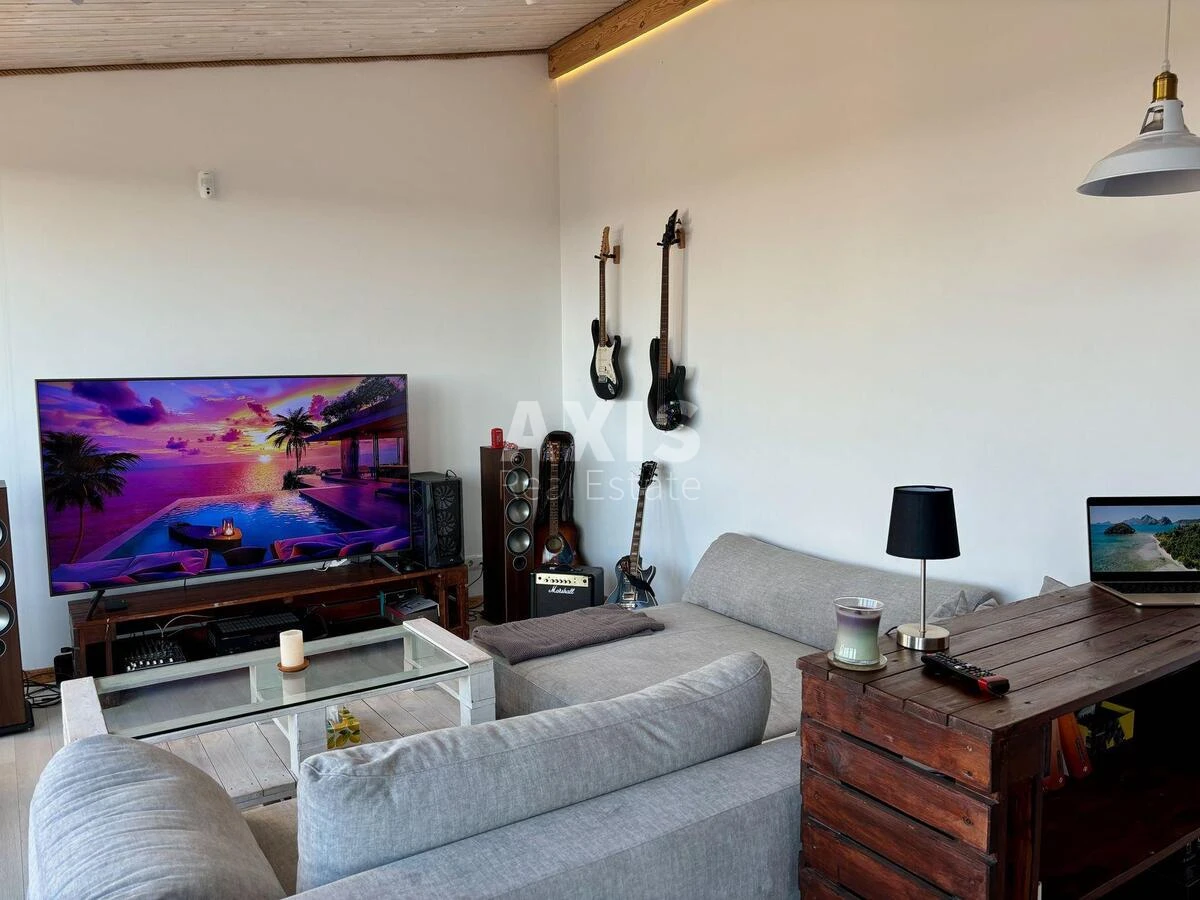 1k apartment vul. Radystiv 32688086