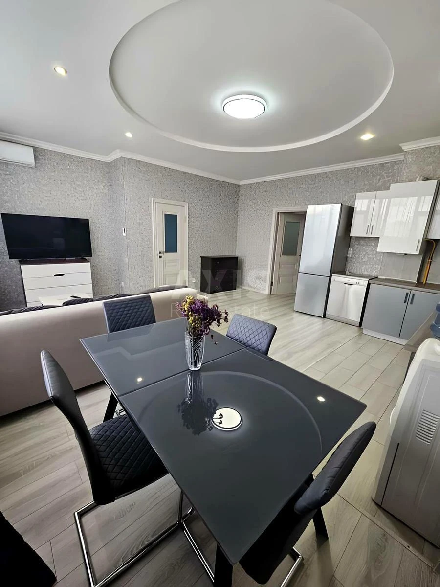 3к квартира ул. Иртышская 20703700