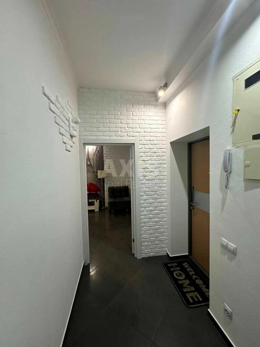 2k apartment vul. Rognidyns'ka 5/14703989