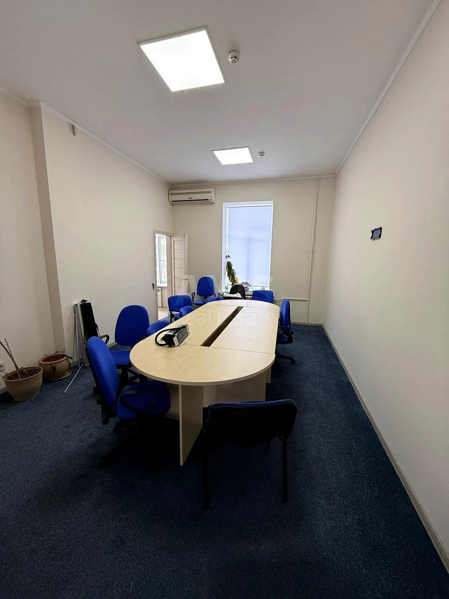 Office vul. Bul'varno-Kudrjavs'ka 14, 76m2658232