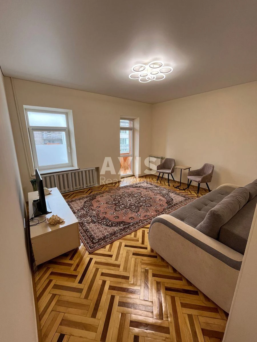 3к квартира ул. Кондратюка Юрия 18А579061