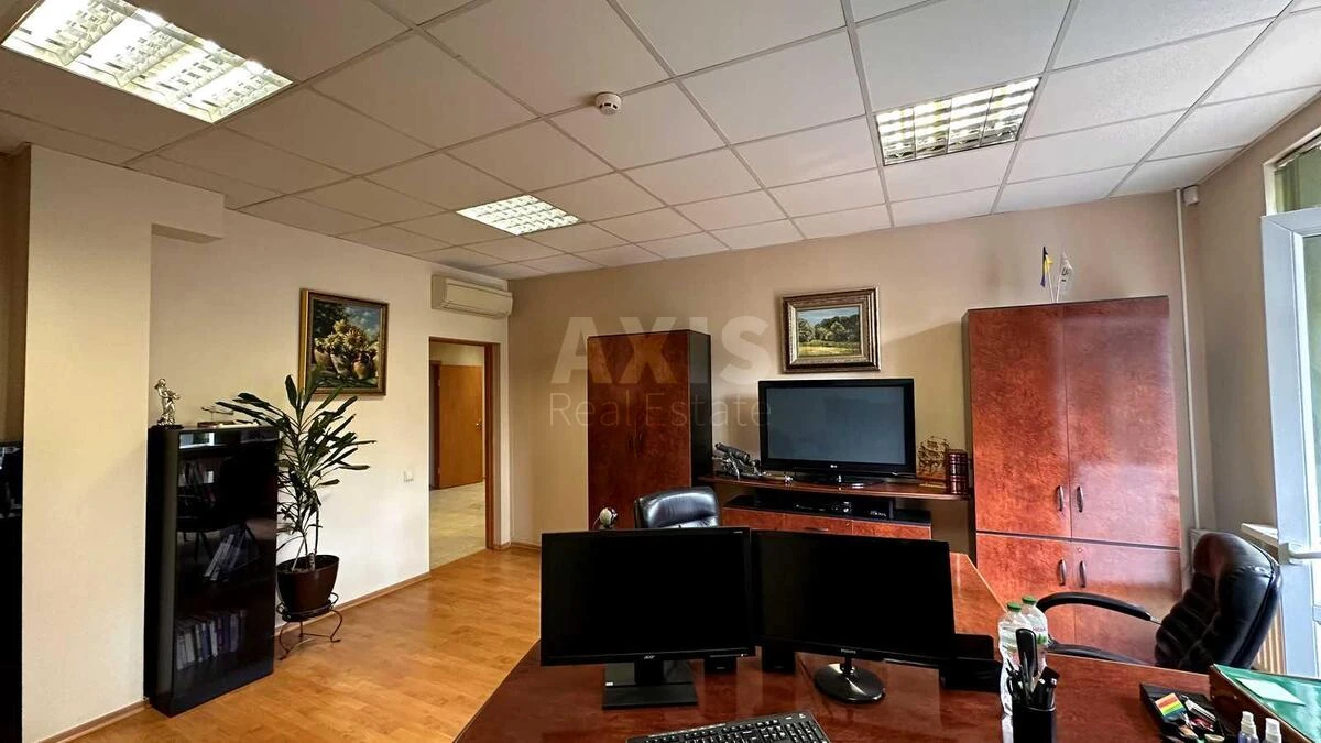 Office vul. Skovorody Grygorija 6, 123m2705600