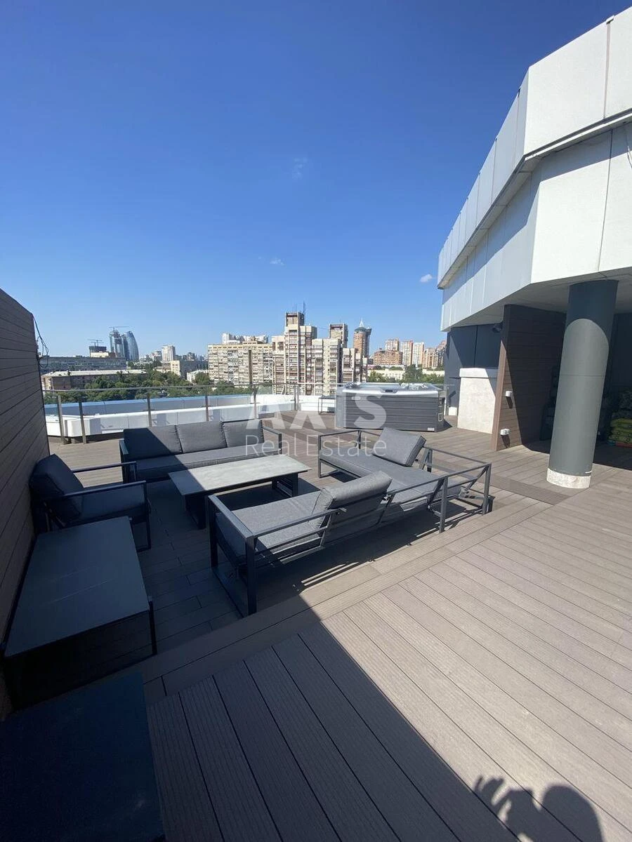 4k apartment vul. Strutyns'kogo Sergija 25895422
