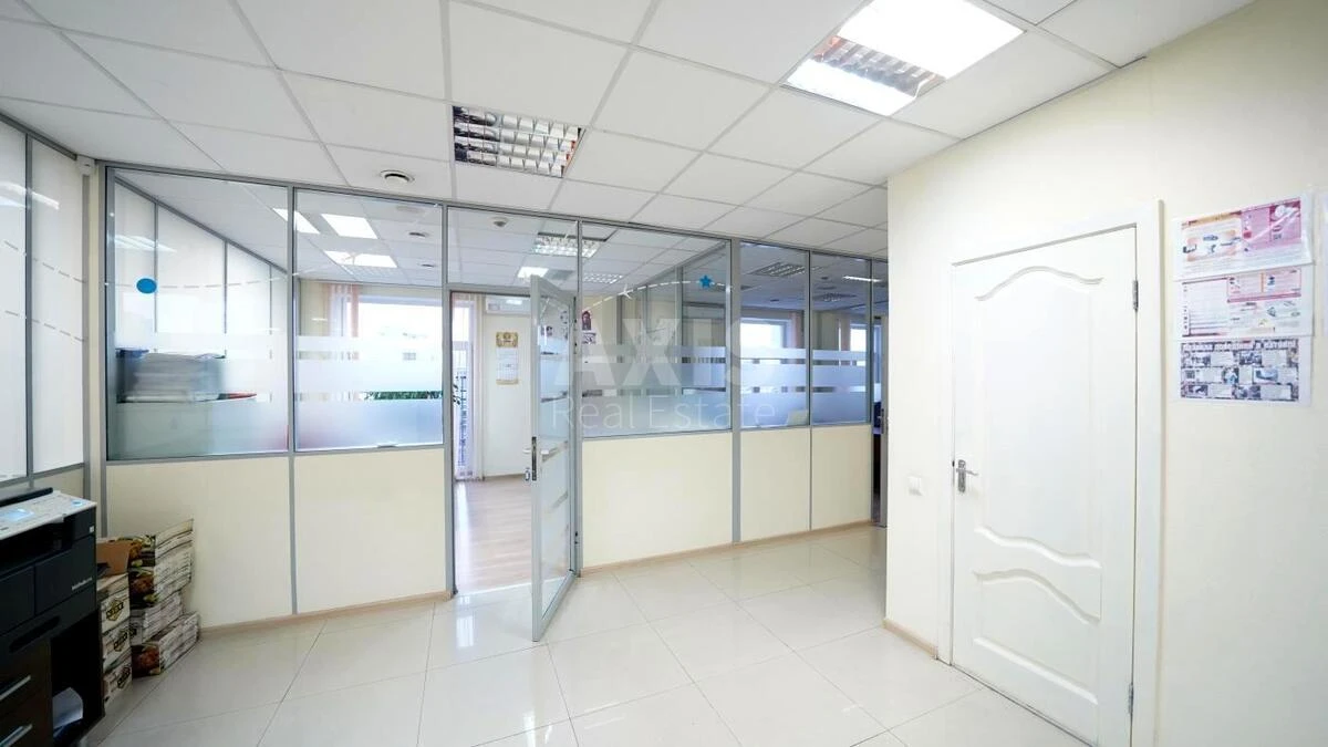 Office vul. Velyka Vasyl'kivs'ka 72, 412m26926412