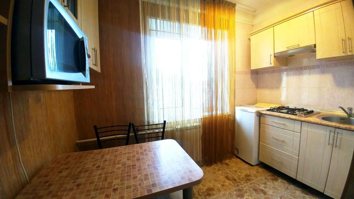 1k apartment vul. Jordans'ka 4677483