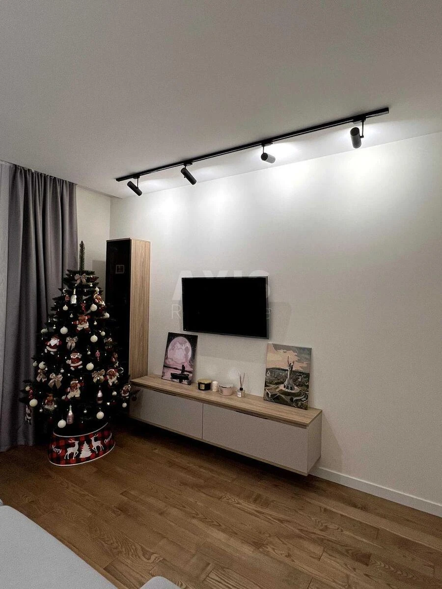 2k apartment vul. Stusa Vasylja 7Б708469