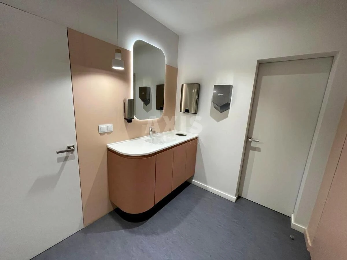 Office vul. Mykil's'ko-Botanichna 14, 288m2678727