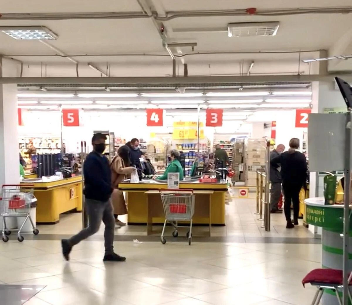 Объект торговли шоссе Харьковское 19, 50м2708993