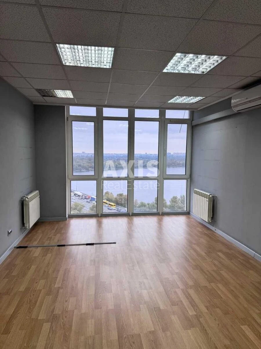 Office pr-t Volodimira Іvasyuka Two-dimensional, 122m261214