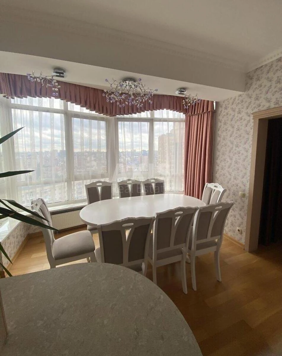 3k apartment vul. Sichovyh Stril'civ 52А713712