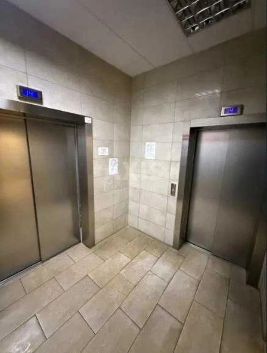 2k apartment vul. Sverstjuka Jevgena 4623558