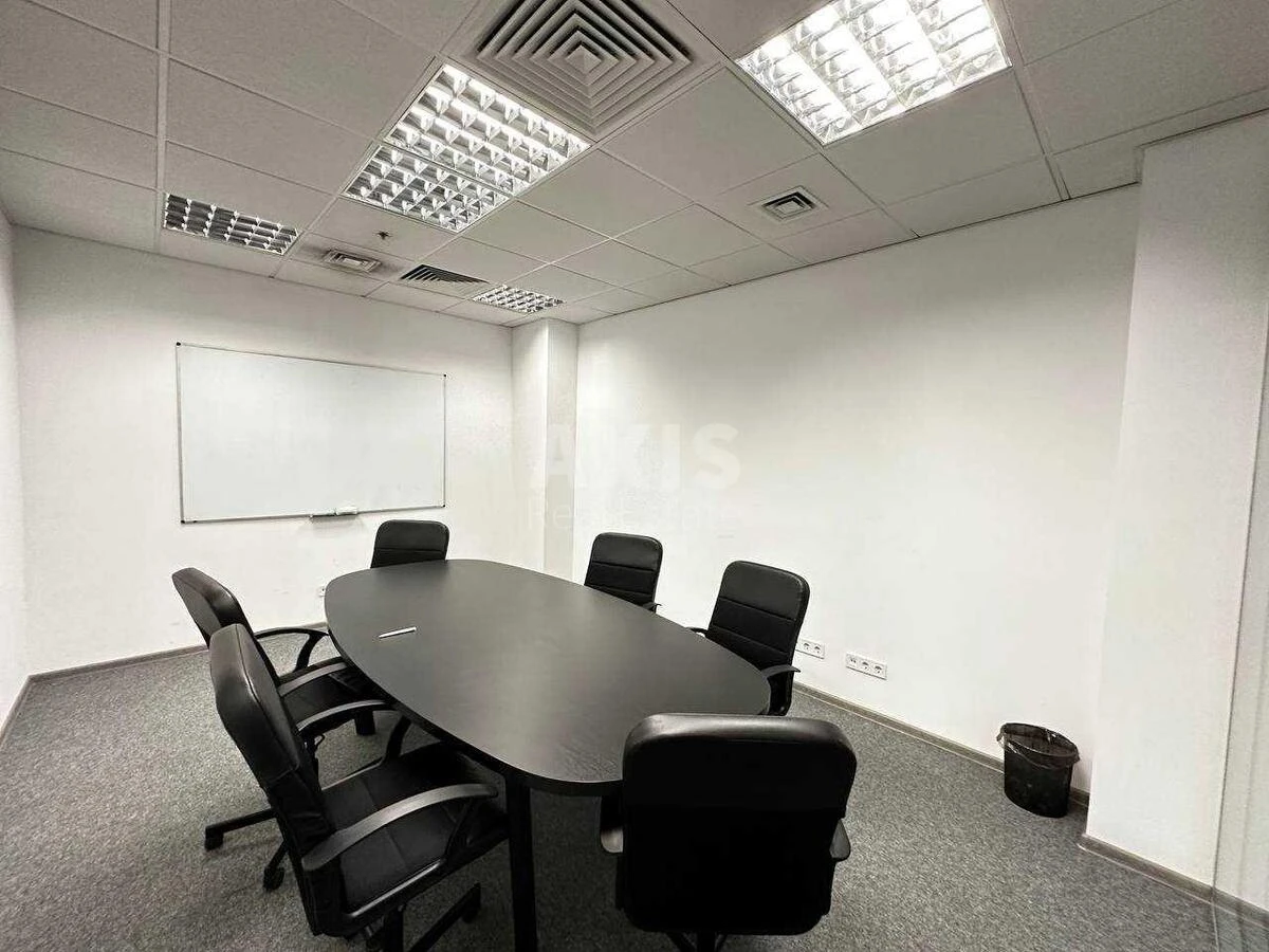 Офис ул. Сагайдачного Петра 11, 450м26668017