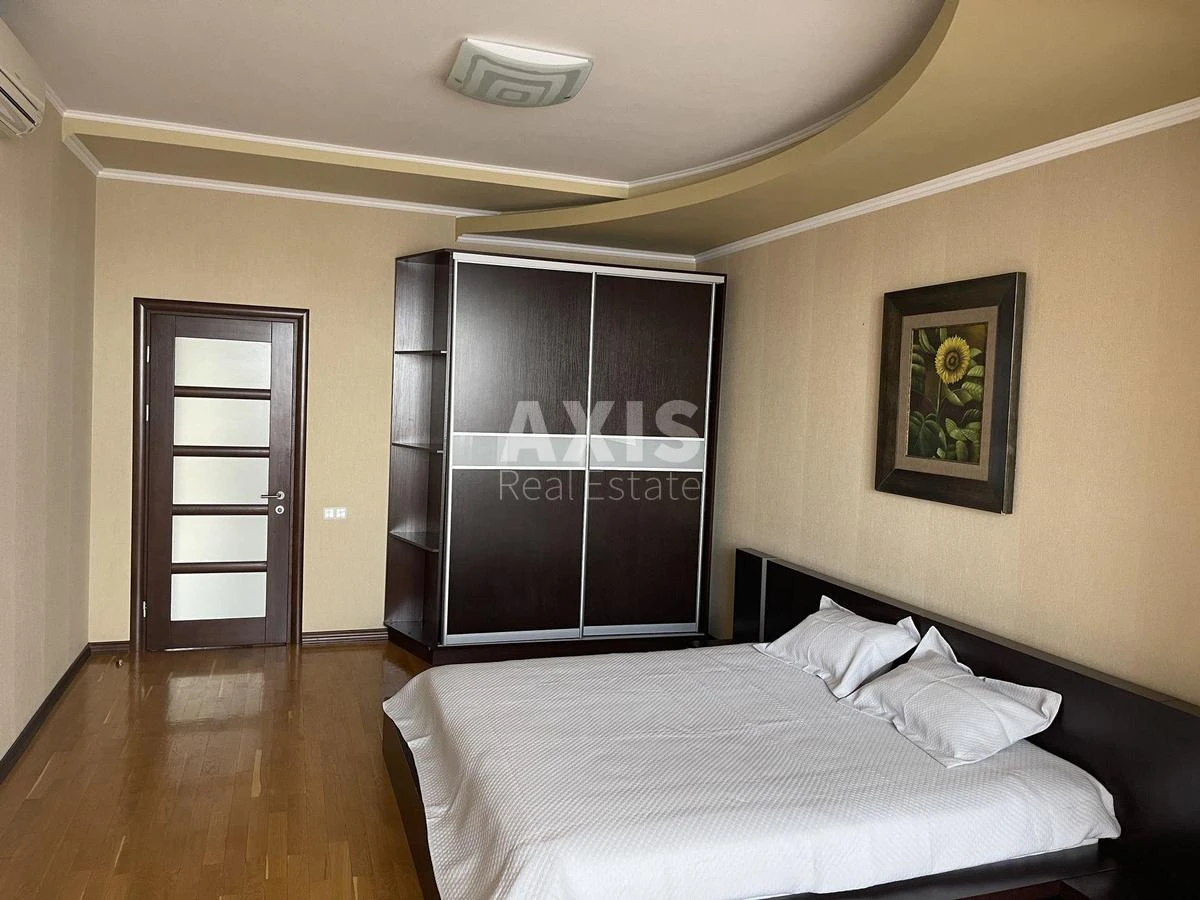 3k apartment pr-t Geroi'v Stalingrada 2Г390397