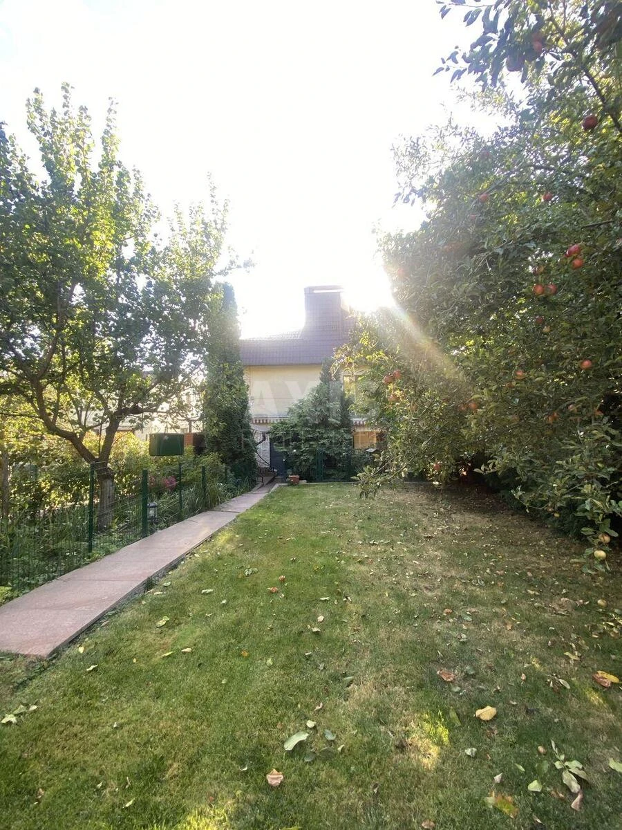 Дoм ул. Добрый Путь, 260м2, город Киев621617