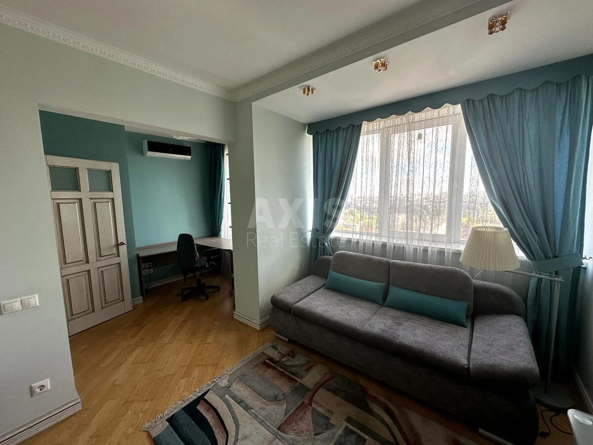 4k apartment vul. Deputats'ka 23А6685419