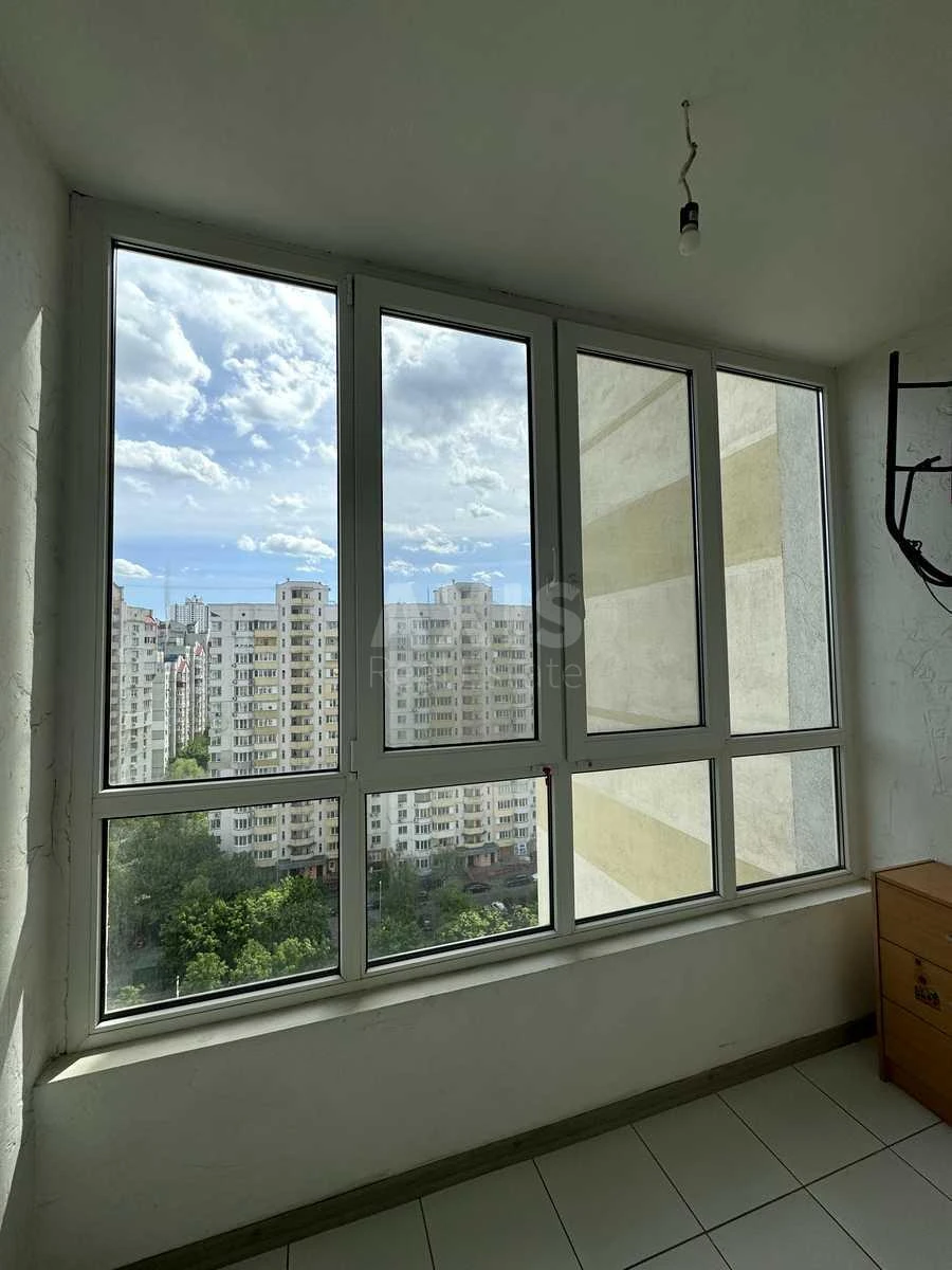2к квартира ул. Ахматовой Анны 22715564