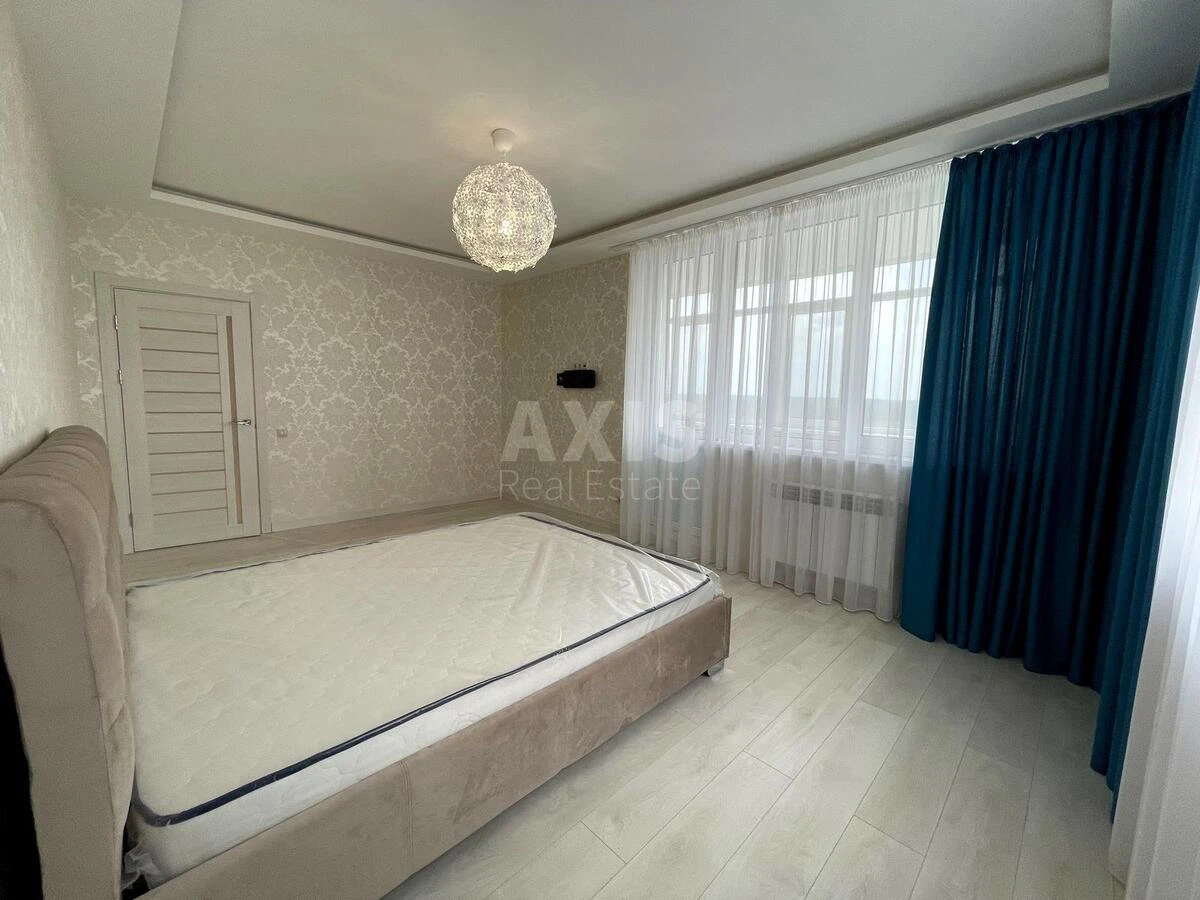 3к квартира ул. Кондратюка Юрия 3654581