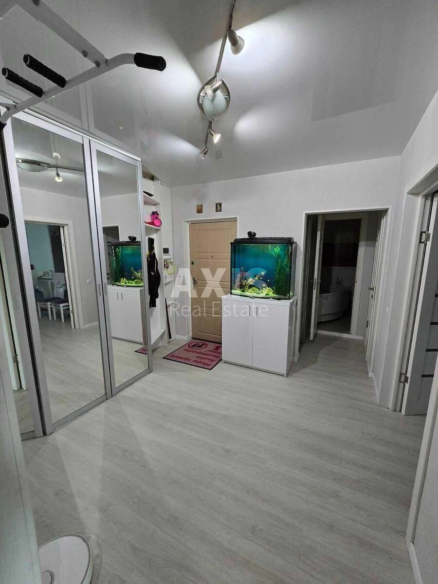 3k apartment vul. Zabolotnogo Akademika 116585017