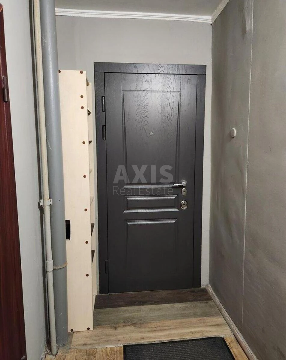 3к квартира ул. Доброхотова Академика 156820011