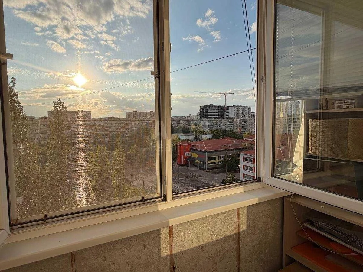 3k apartment nab. Dniprovs'ka 18712585