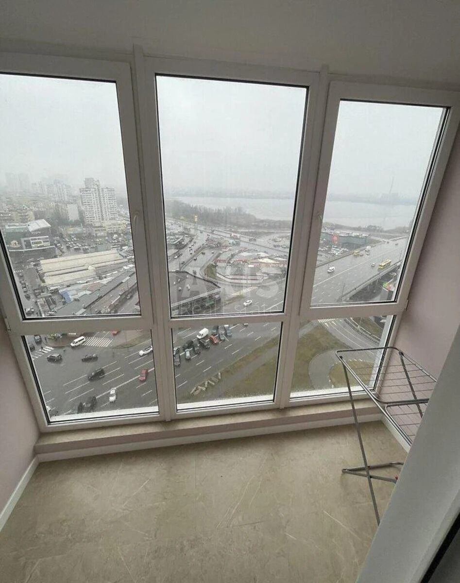 1k apartment vul. Revuc'kogo 40В697605