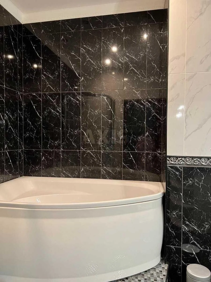1k apartment vul. Parkovo-Syrec'ka 4В687675