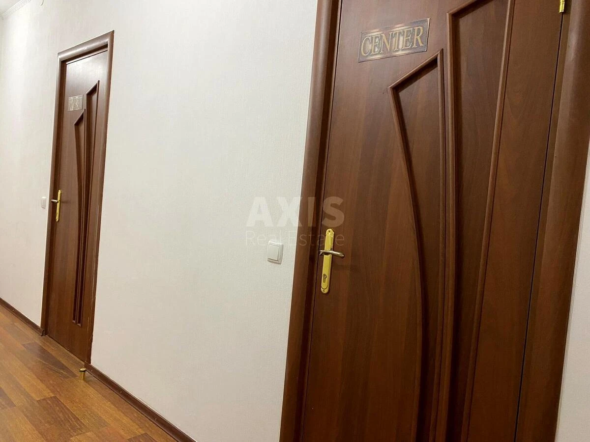 Office vul. Jurkivs'ka 28, 195m26555513