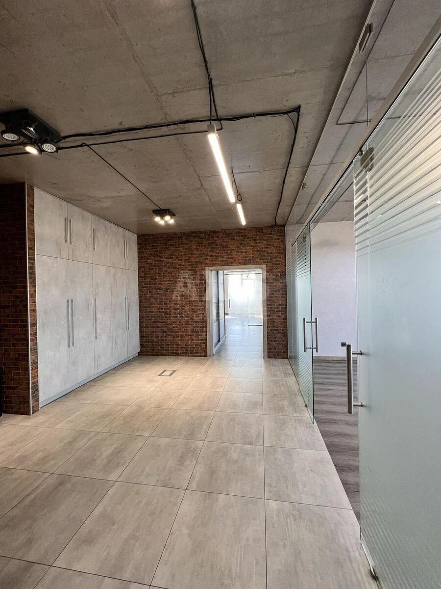 Office vul. Zhyljans'ka 68, 220m2670854