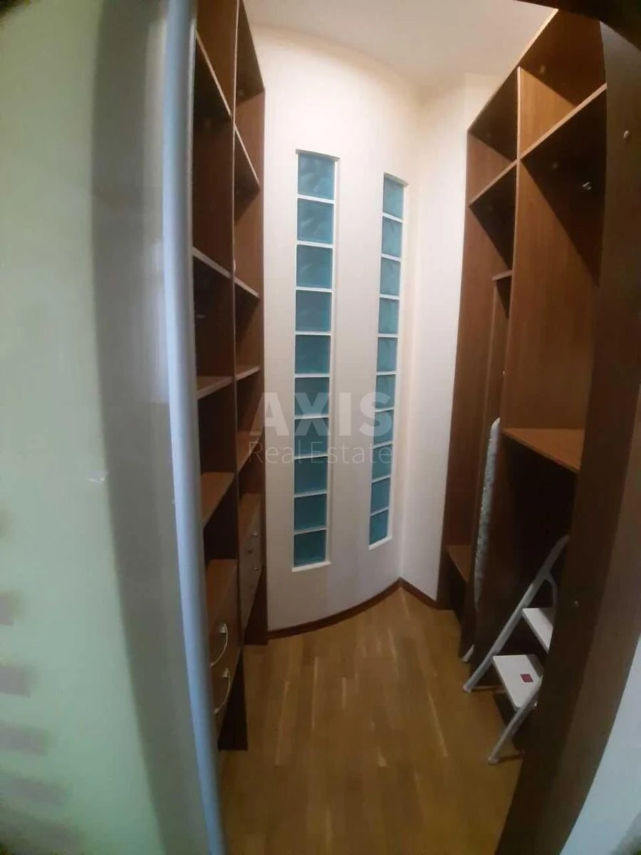 3k apartment vul. Urlivs'ka 4А7164212