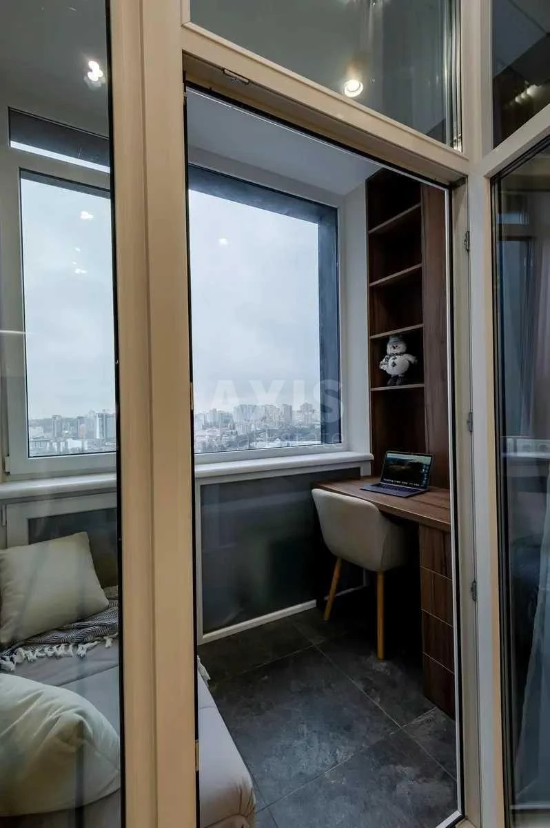 1к квартира пр-т Берестейский 11657339