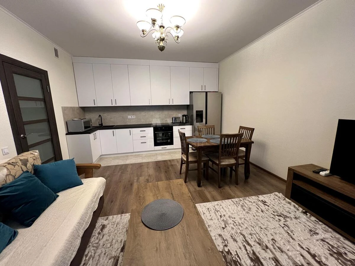 2k apartment vul. Grechka Marshala 10Ж6576822