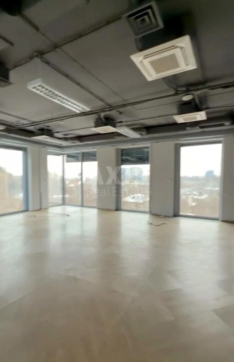 Office vul. Lejpcyz'ka 15, 490m265786