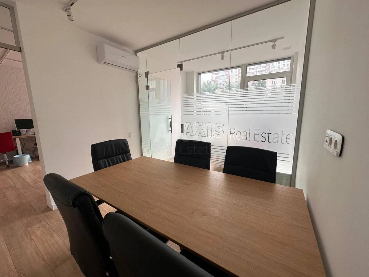 Office vul. Predslavyns'ka 53, 84m2704764