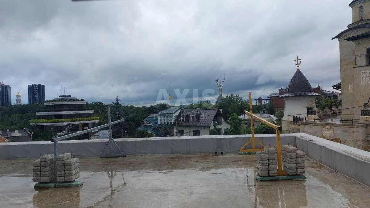 Trade object vul. Lomakivs'ka 20, 2500m2673996