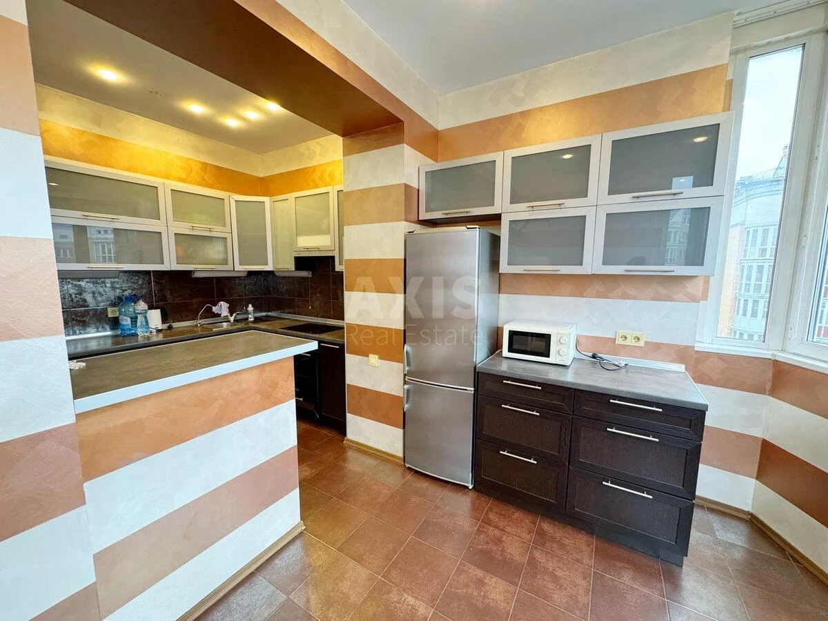 1k apartment pr-t Geroi'v Stalingrada 4583602