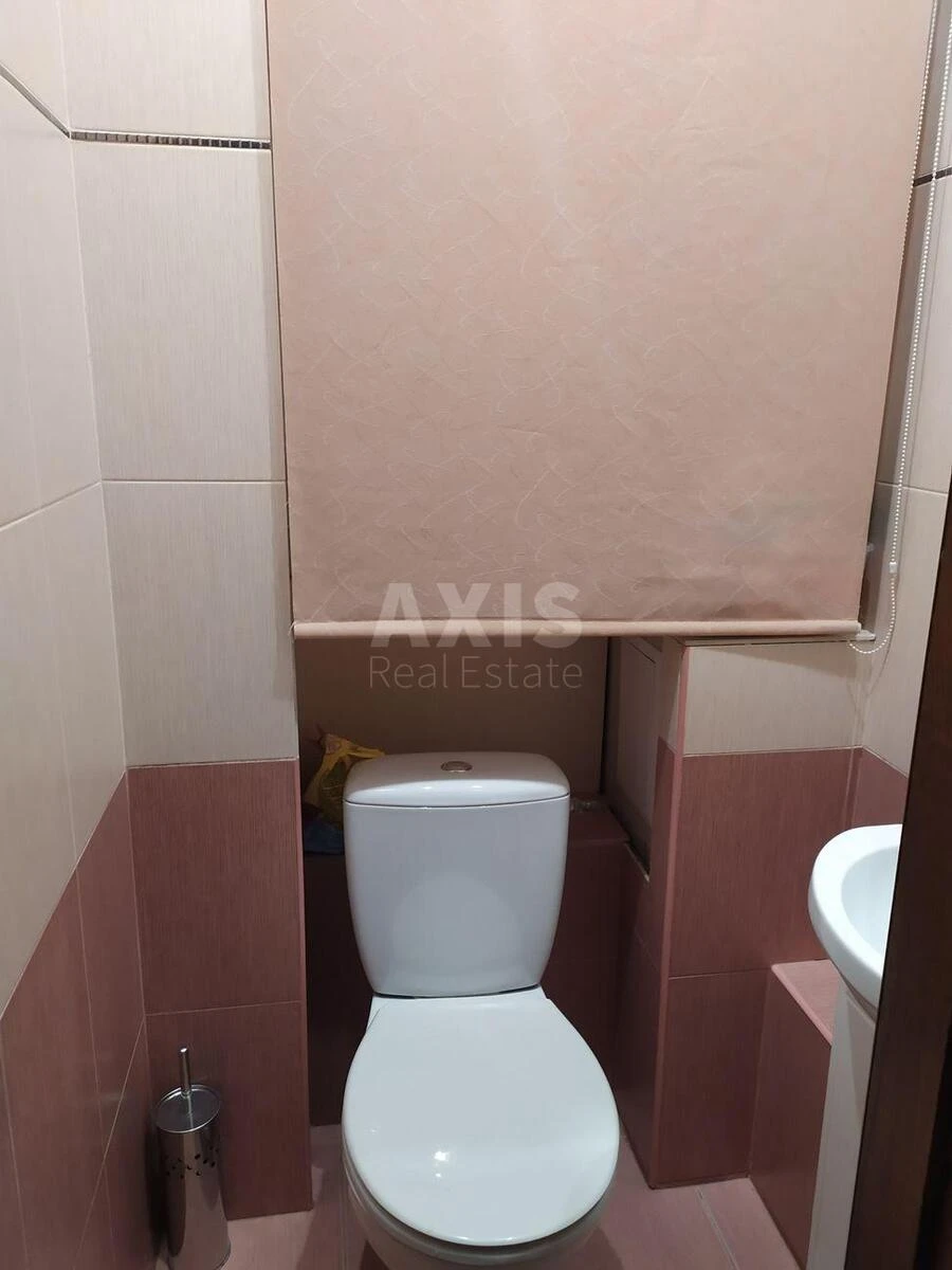 4k apartment vul. Oleny Pchilky 2Б699374