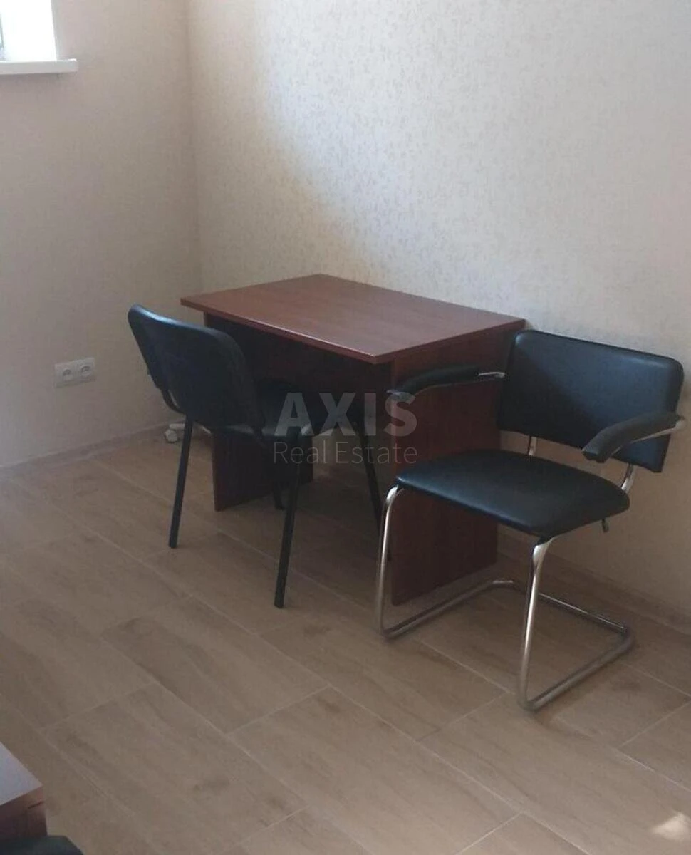 Офис ул. Волошковая 1, 50м2652648